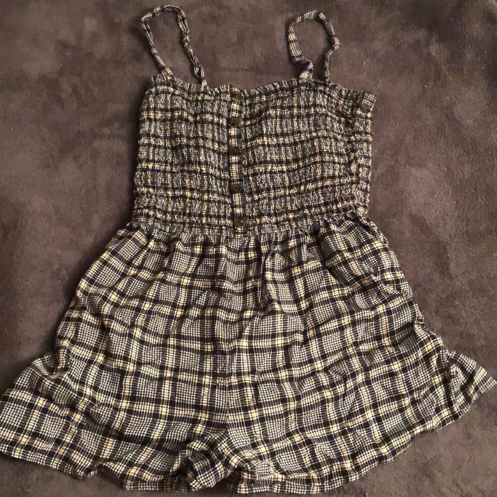 Hollister Summer Romper ✨